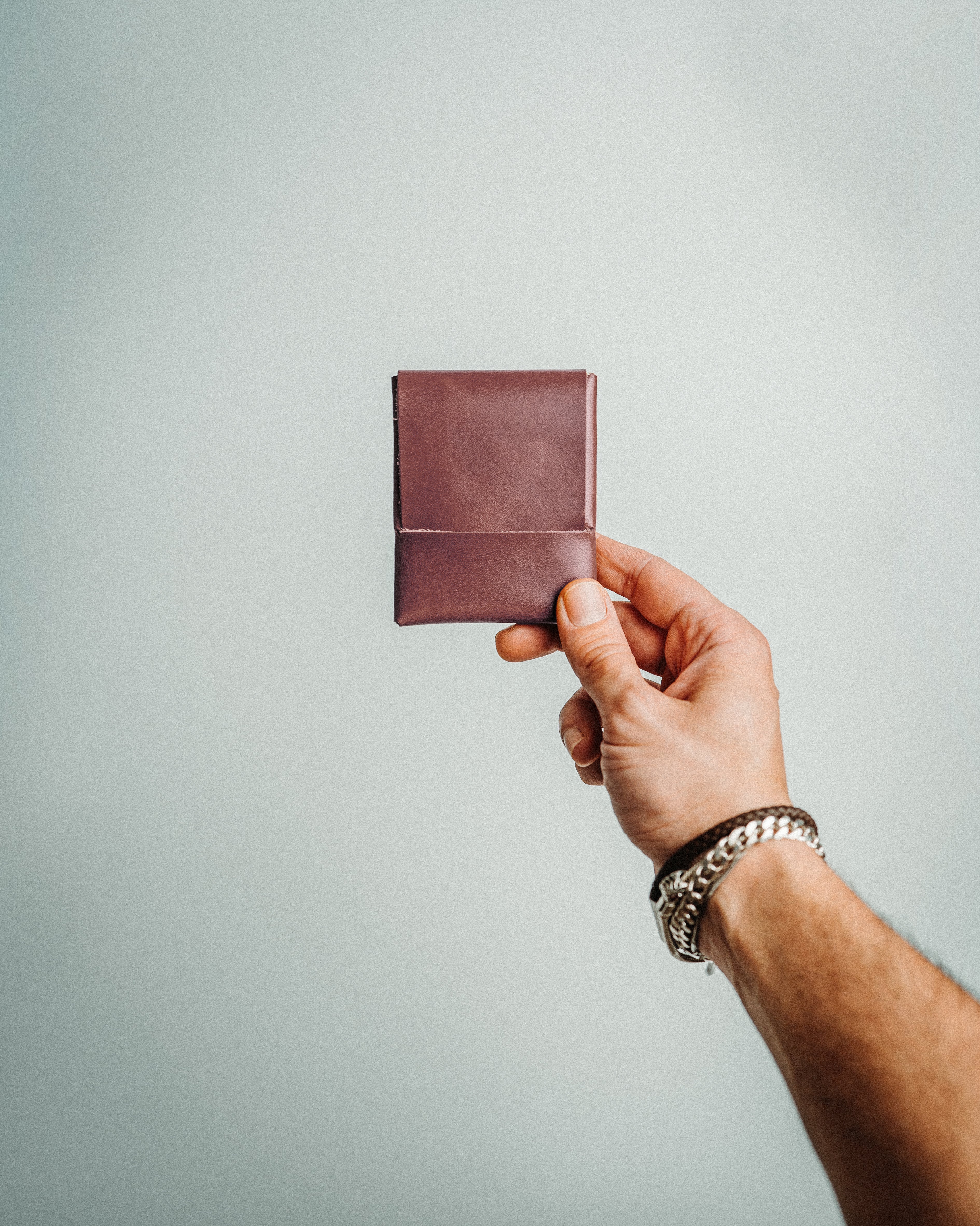 World’s Most Minimalist Leather Wallet – XL Glossy Edition, Slim Handmade Card Holder for Men & Women
