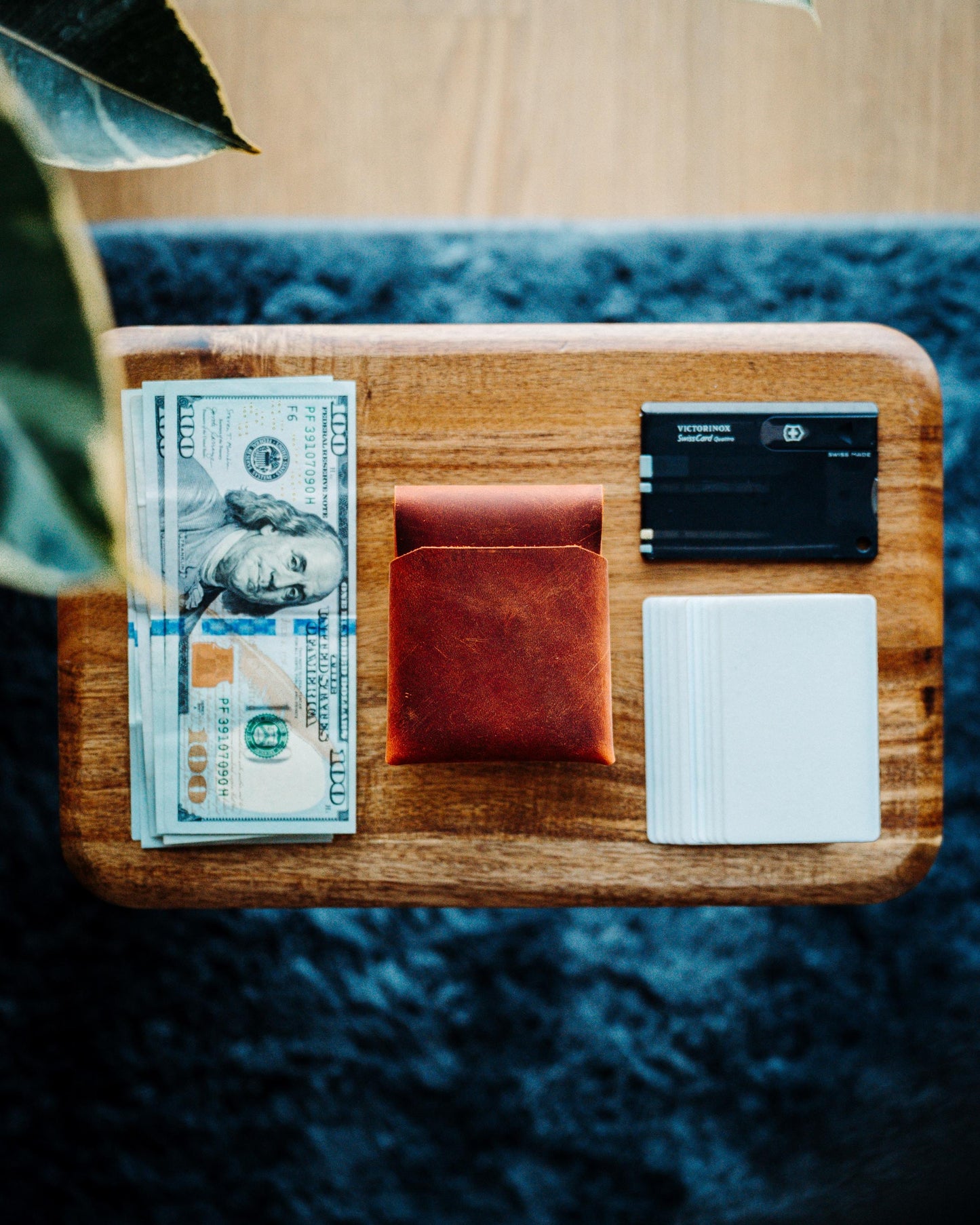Compact Minimalist Leather Cash Wallet