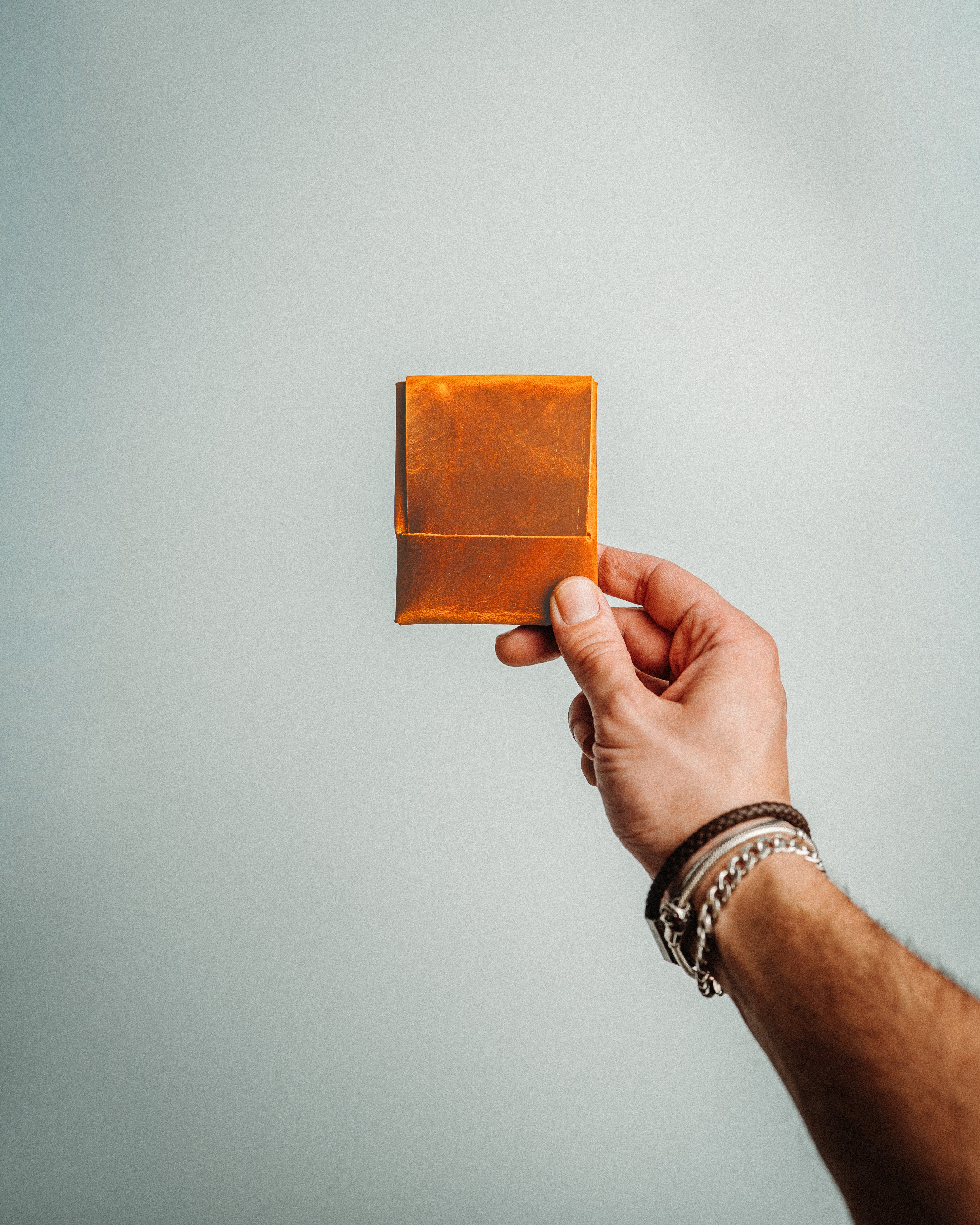 World’s Most Minimalist Leather Wallet – XL Edition, Slim Handmade Card Holder for Men & Women