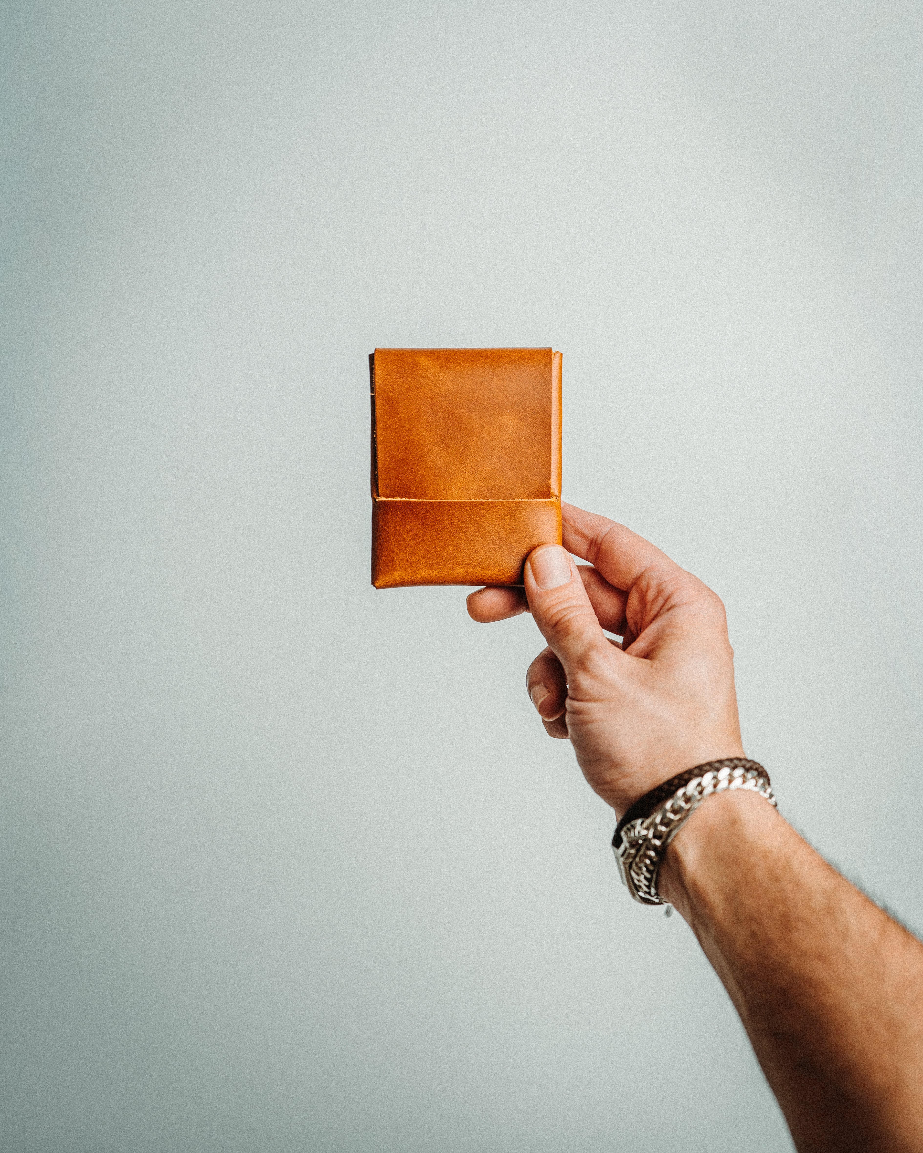World’s Most Minimalist Leather Wallet – XL Glossy Edition, Slim Handmade Card Holder for Men & Women