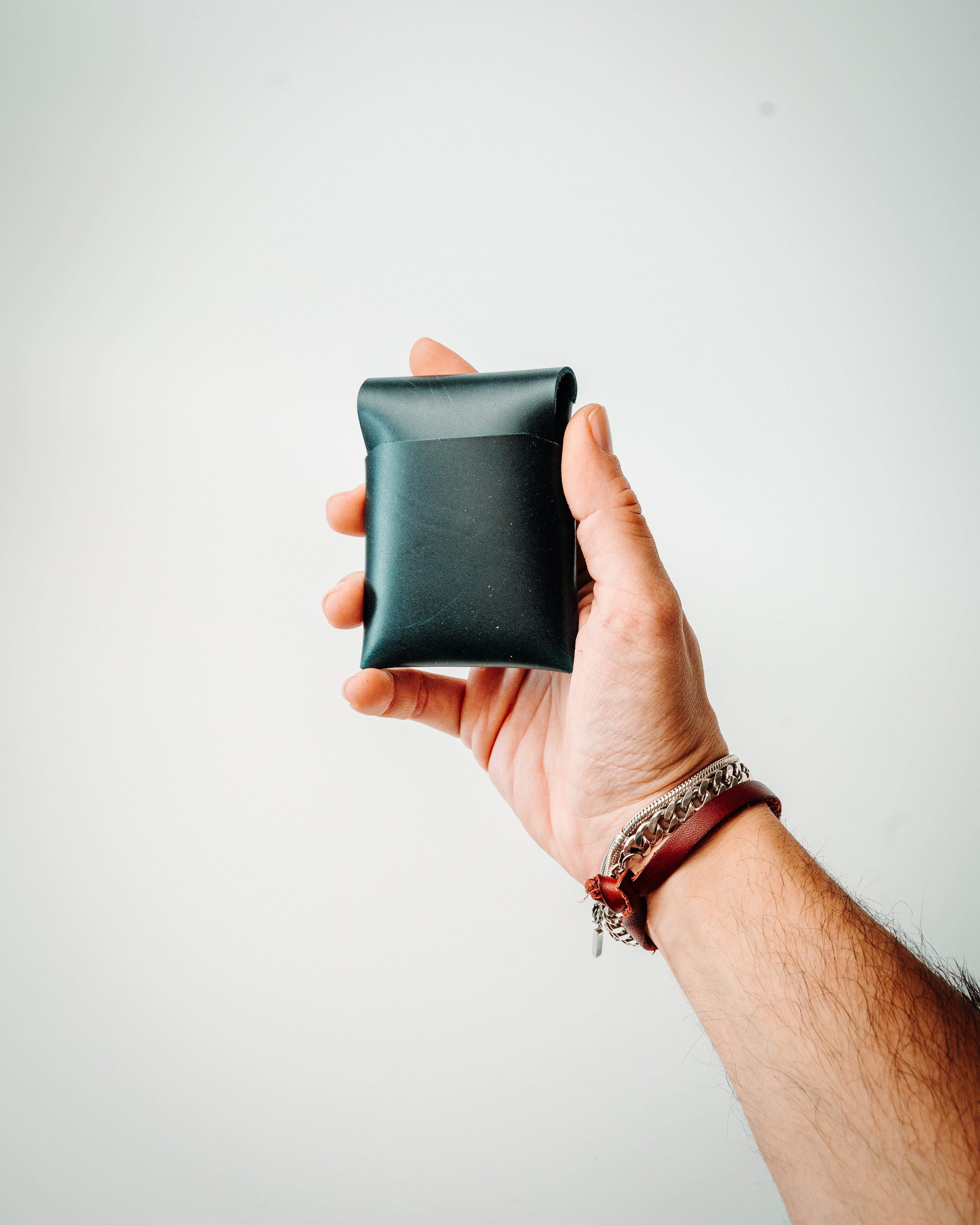 Glossy EDC Leather Wallet – Handmade Minimalist Cash & Card Holder