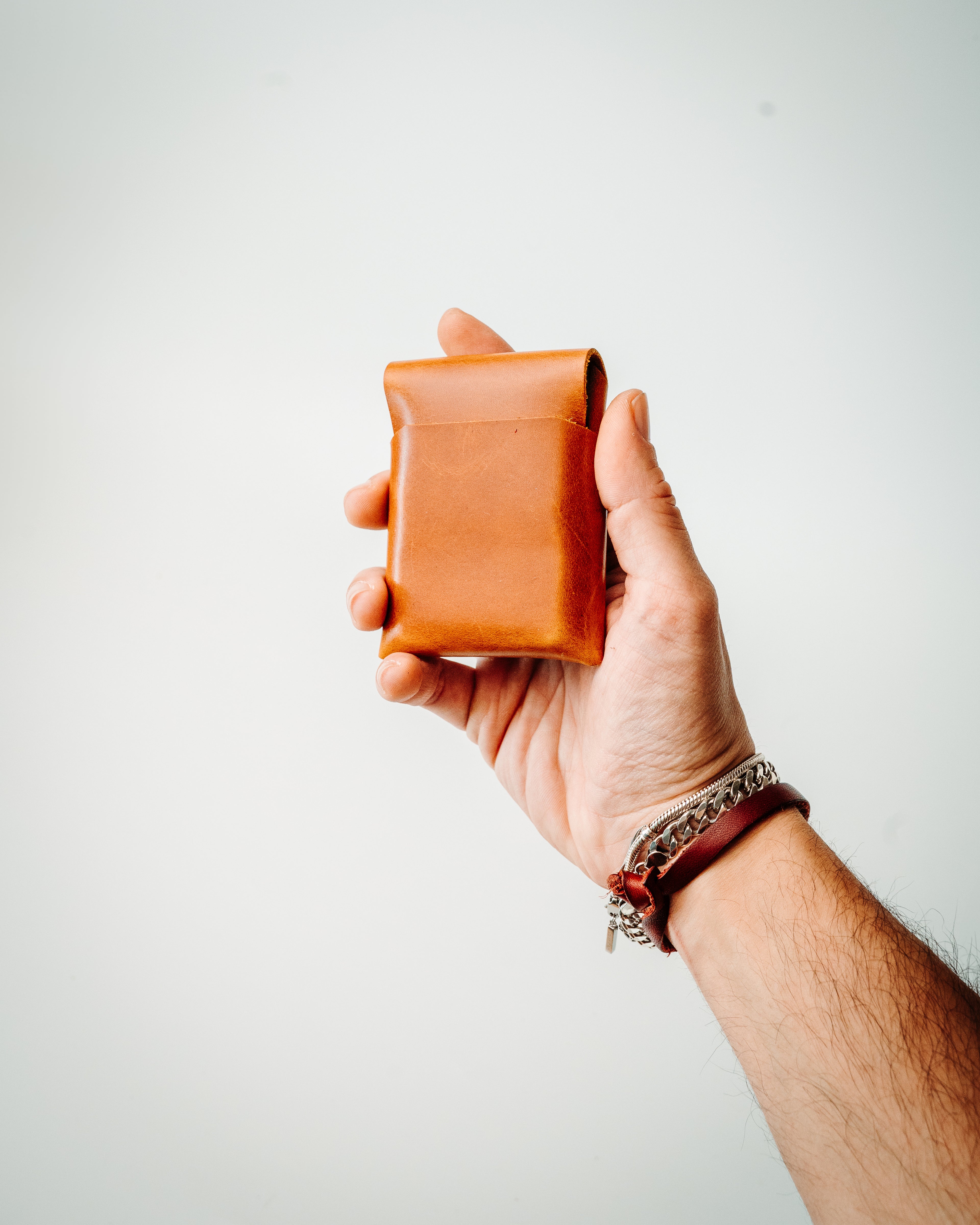 Glossy EDC Leather Wallet – Handmade Minimalist Cash & Card Holder