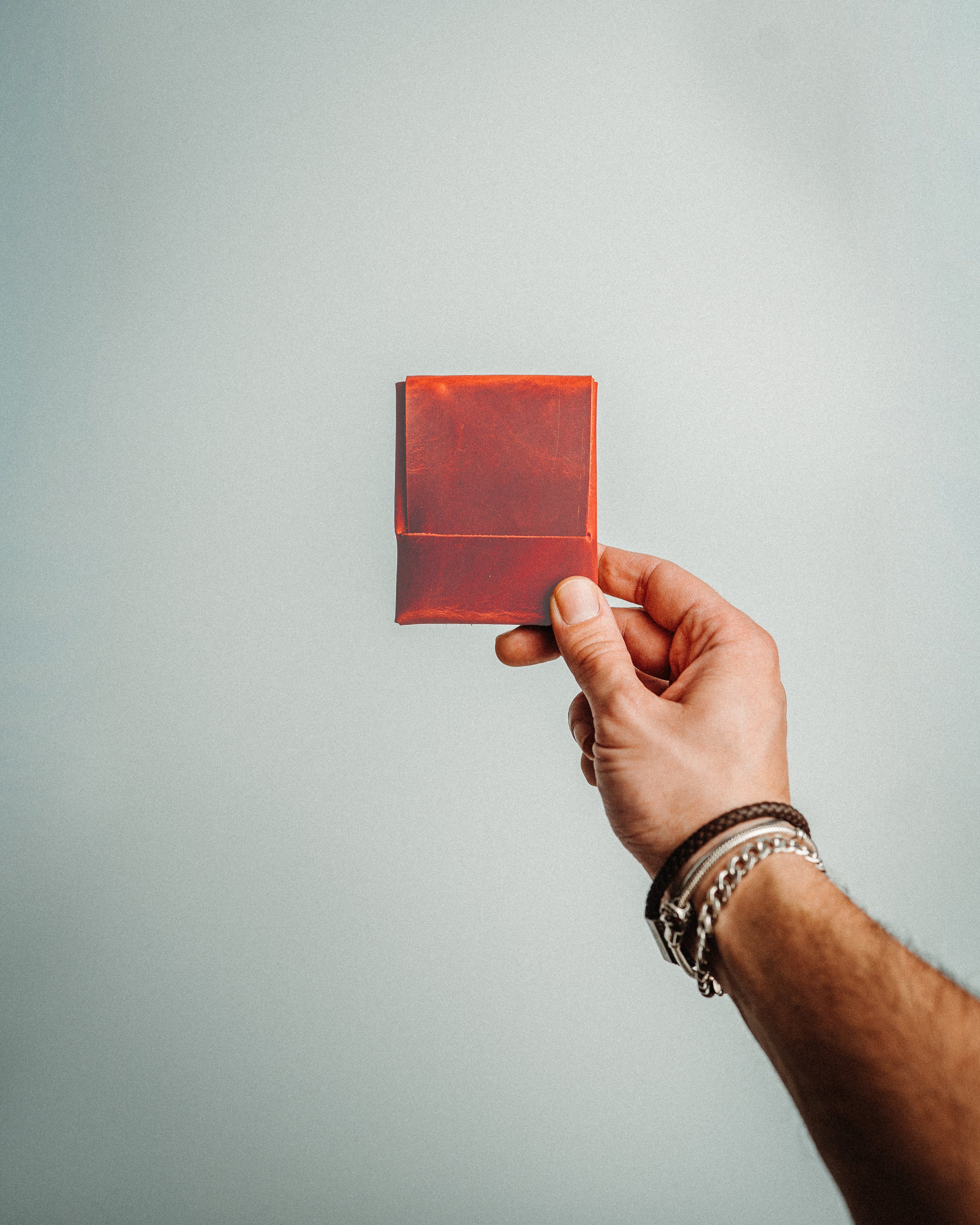 World’s Most Minimalist Leather Wallet – XL Edition, Slim Handmade Card Holder for Men & Women