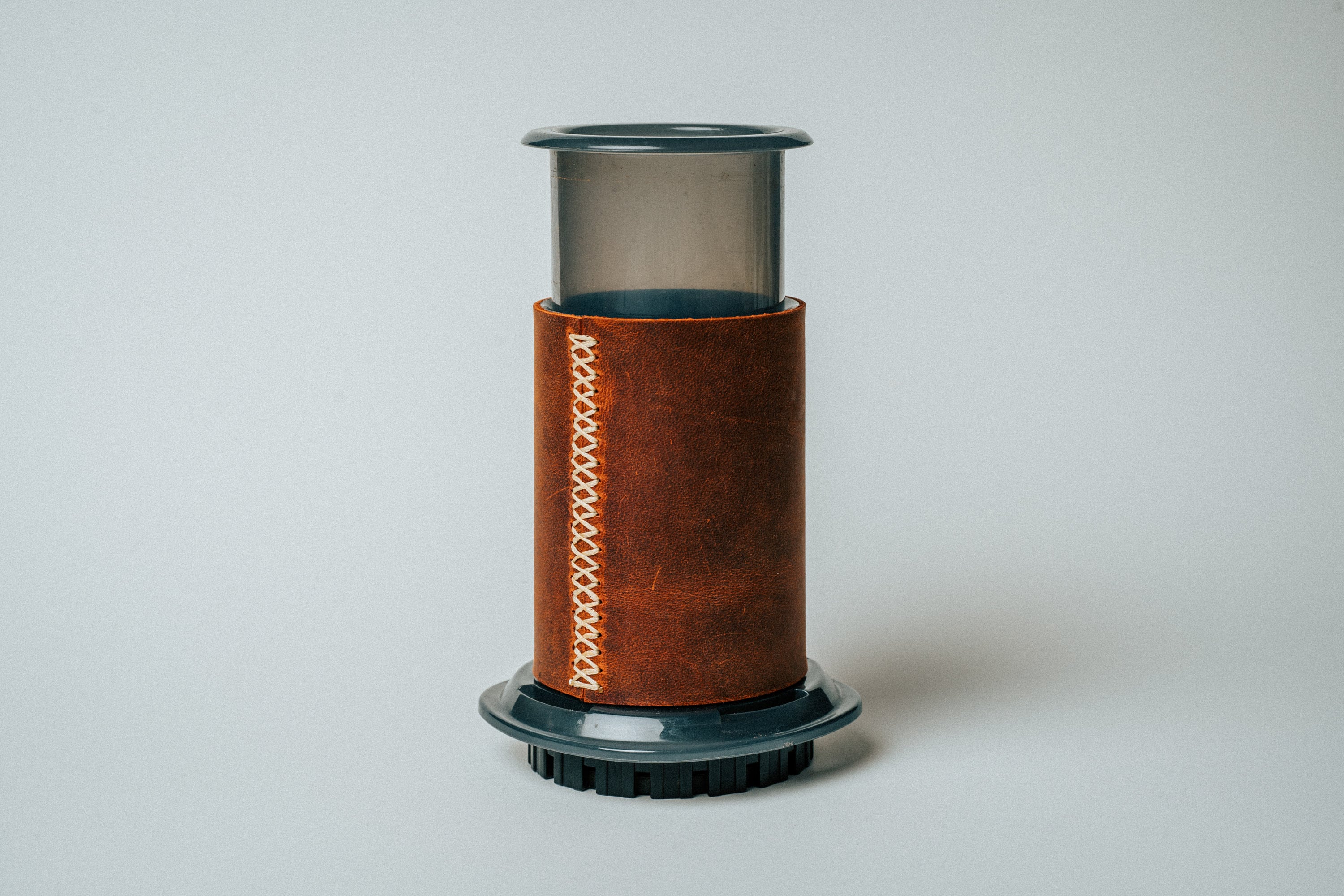 Handmade Leather Sleeve for AeroPress – Durable Coffee Accessory & Travel Case