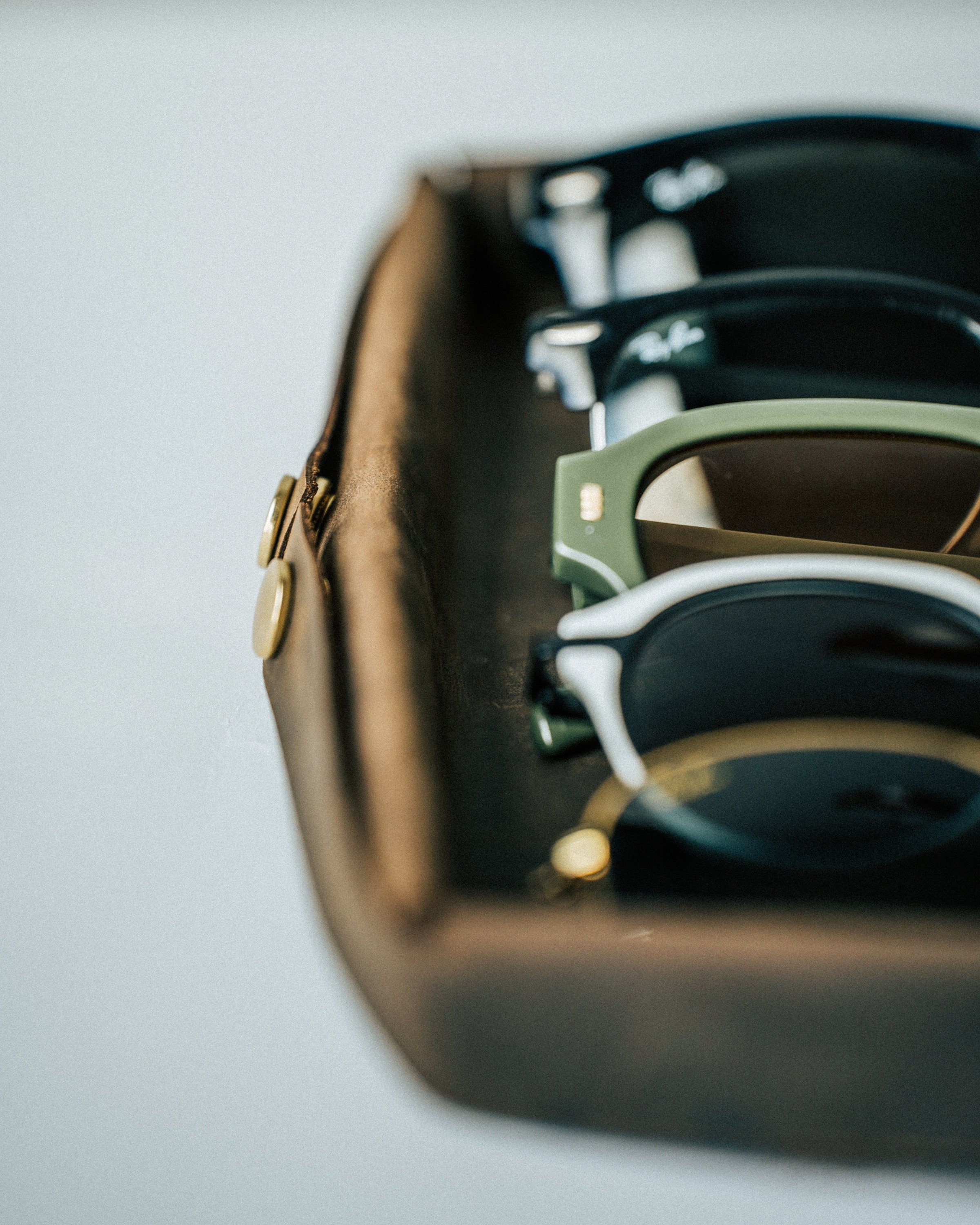 Handmade Leather Catch-All Tray – Desk Organizer, EDC & Office Gift