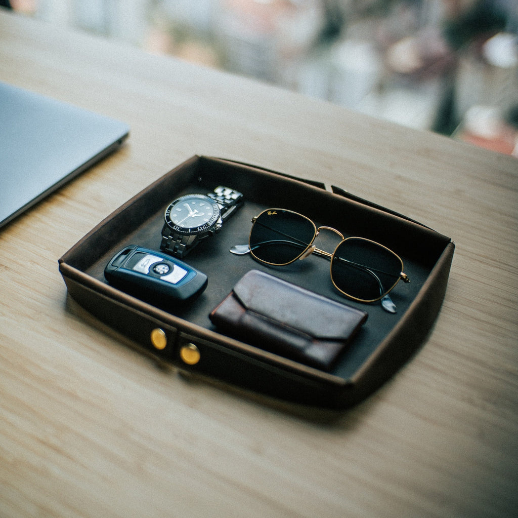 Handmade Leather Catch-All Tray – Desk Organizer, EDC & Office Gift