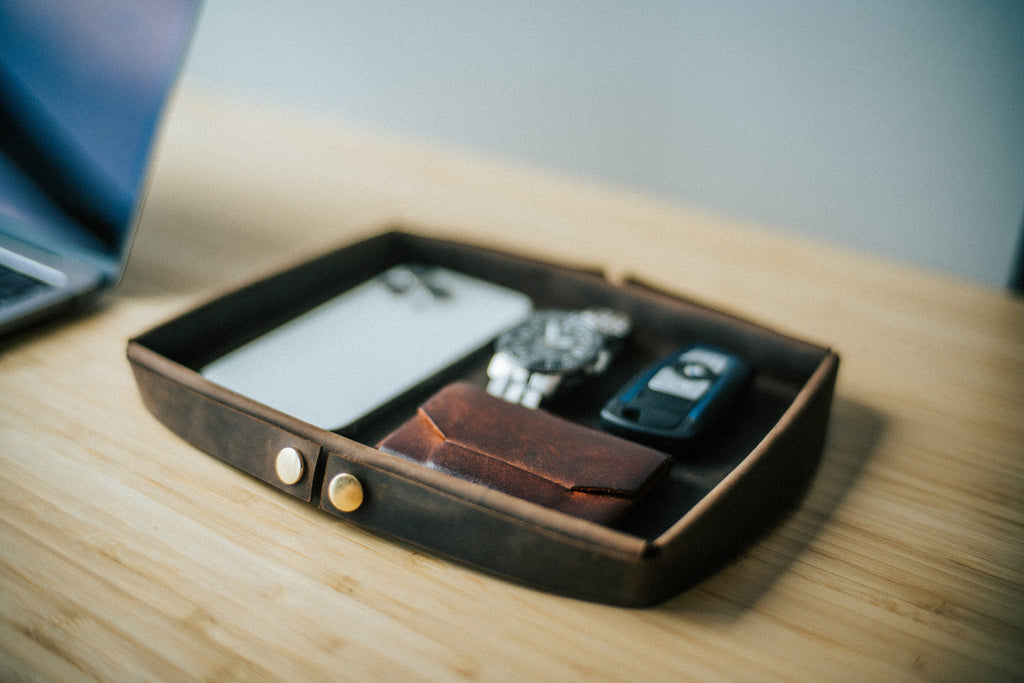 Handmade Leather Catch-All Tray – Desk Organizer, EDC & Office Gift