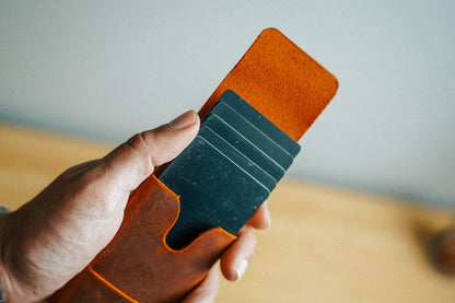 World’s Most Minimalist Leather Wallet – Slim Handmade Card Holder for Men & Women