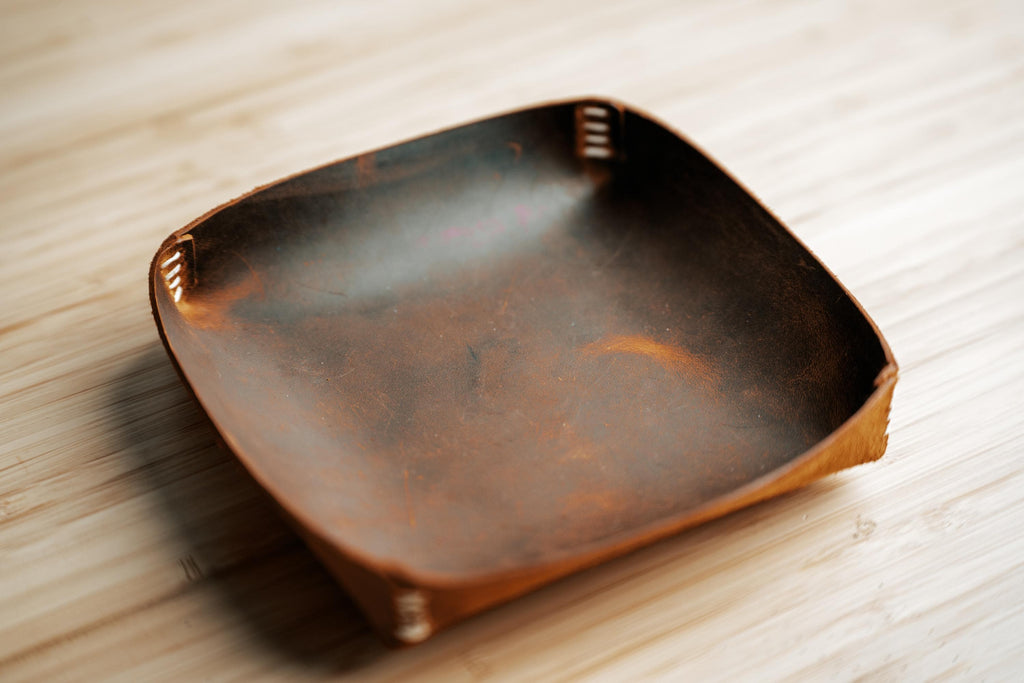 Handmade Leather Desk Organizer – Catch-All Valet Tray, Office & EDC Gift