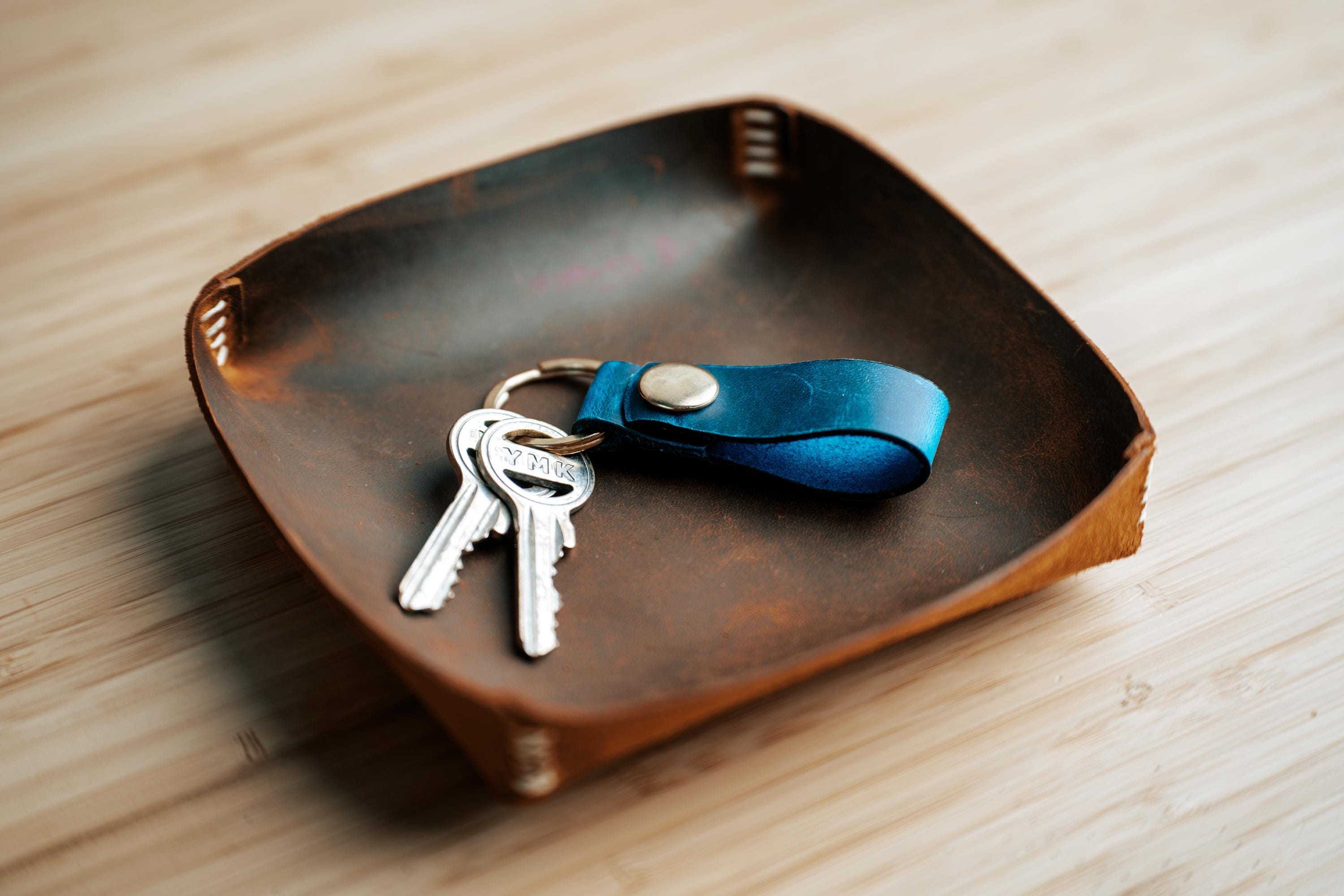 Handmade Leather Desk Organizer – Catch-All Valet Tray, Office & EDC Gift