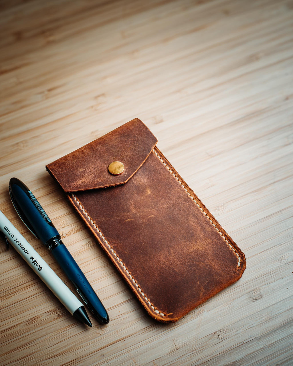 Handmade Leather Pen Case – Classic Pencil Pouch, Durable Everyday Carry