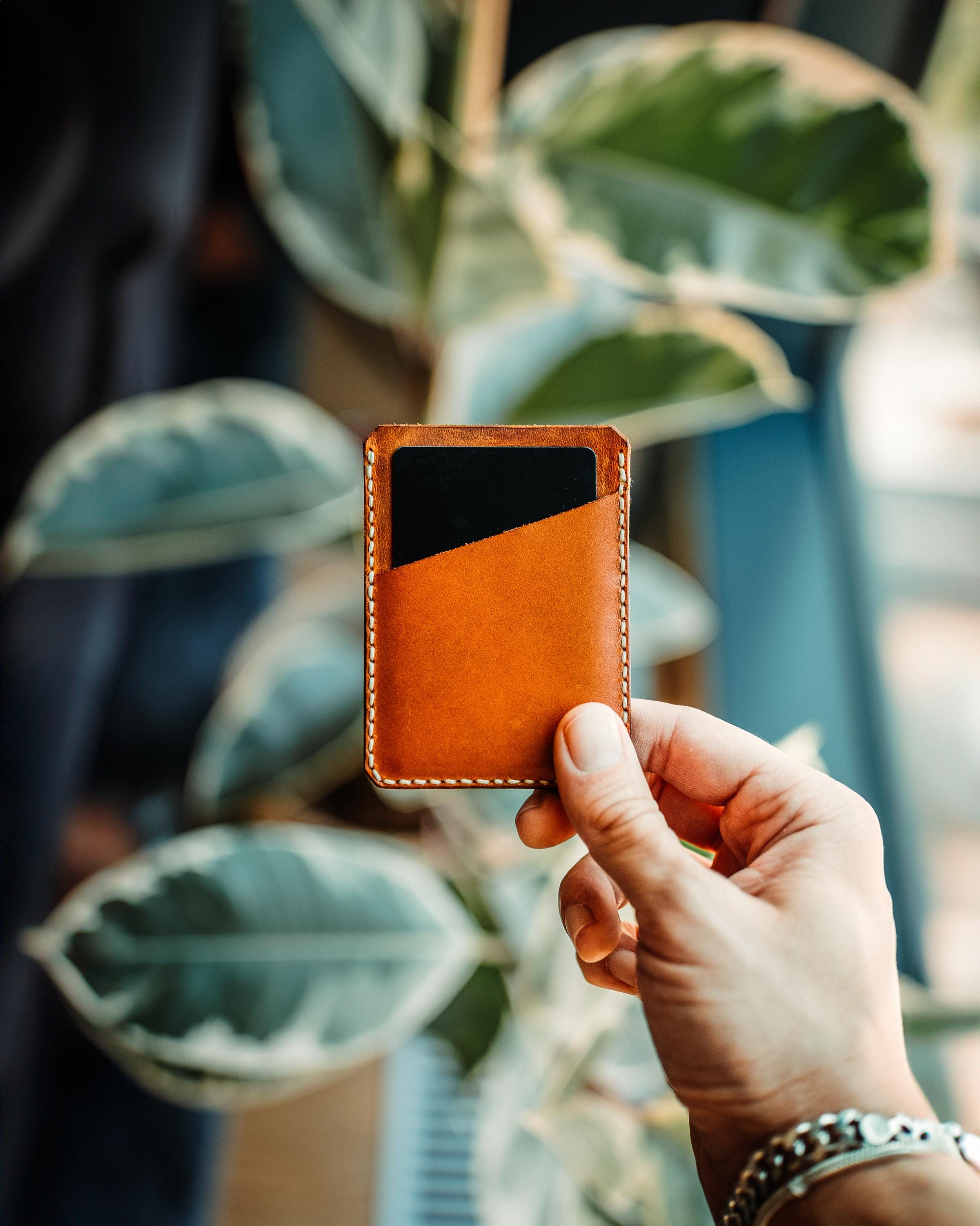 Minimalist Leather Front Pocket Wallet – Handmade Slim Card Holder, Everyday Carry