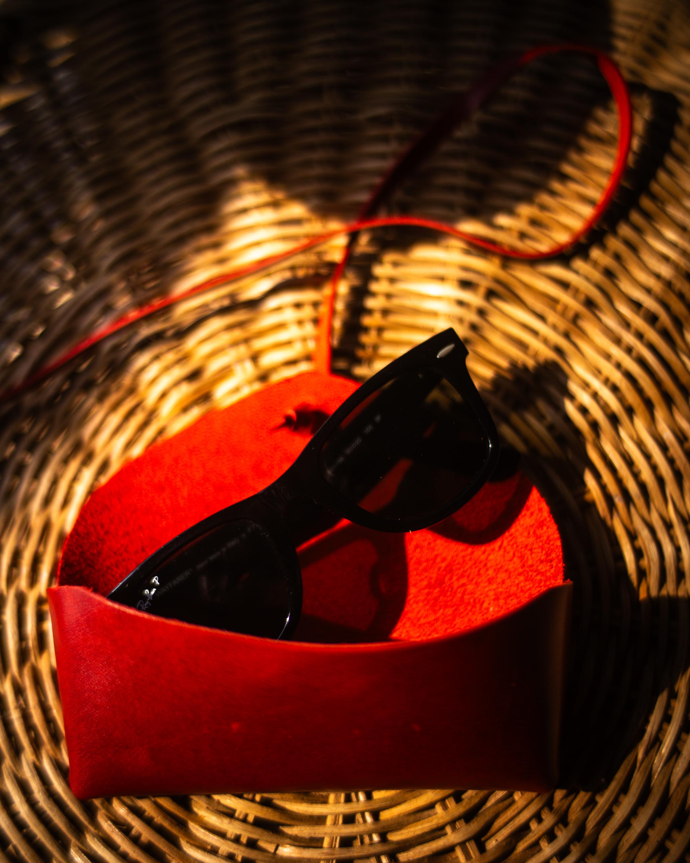 Glossy Leather Sunglasses Case – Minimal Slim Eyewear Sleeve, Travel Gift