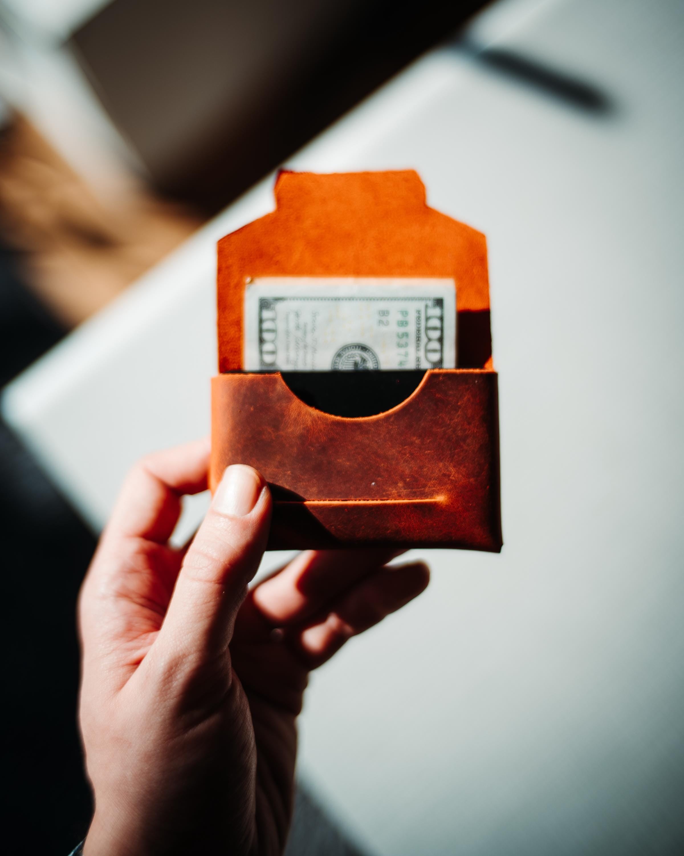 Slim Leather Card Holder – Minimalist Handmade Wallet, Compact Everyday Gift