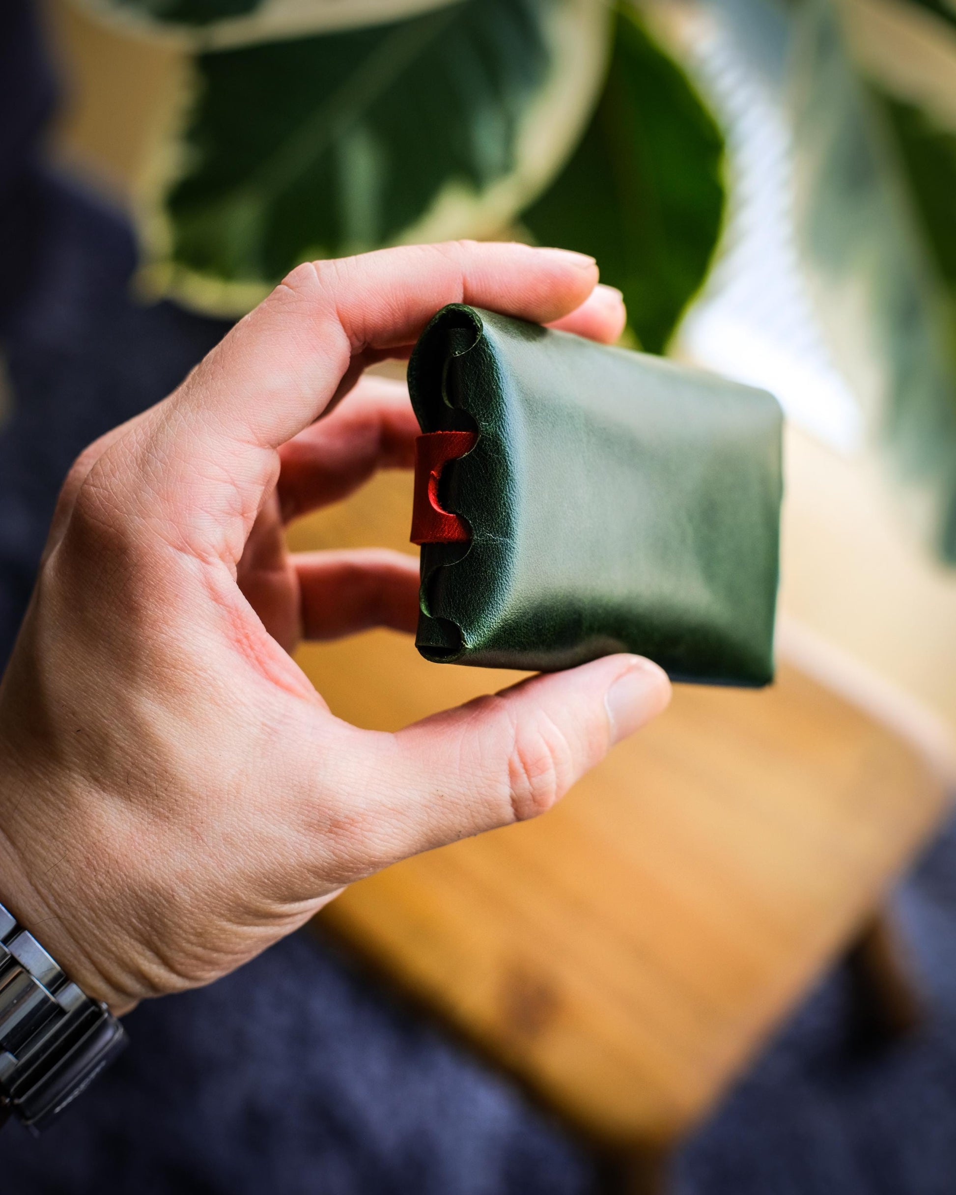 Glossy Double Color Leather Wallet – Handmade Minimalist Card Holder