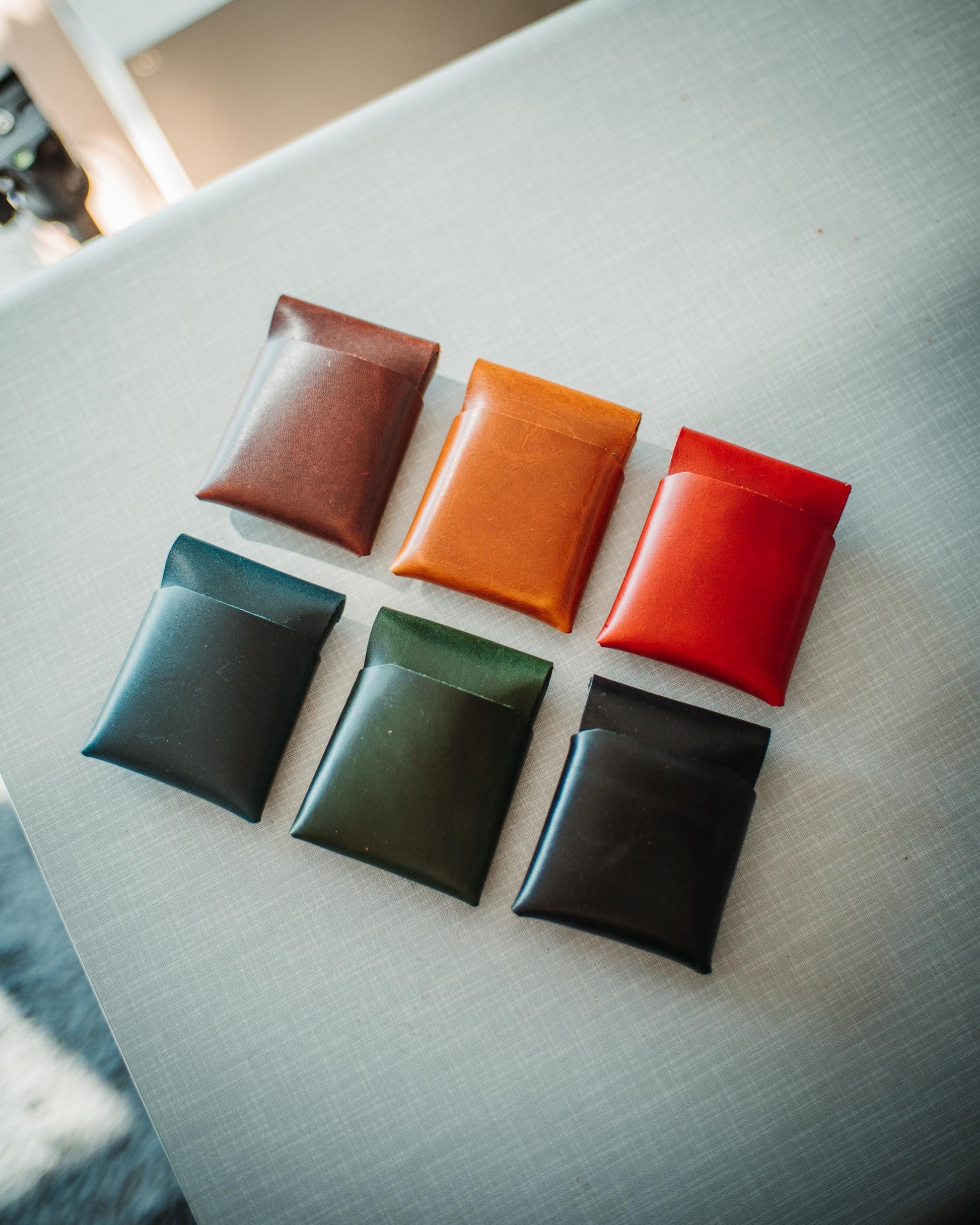 Glossy EDC Leather Wallet – Handmade Minimalist Cash & Card Holder