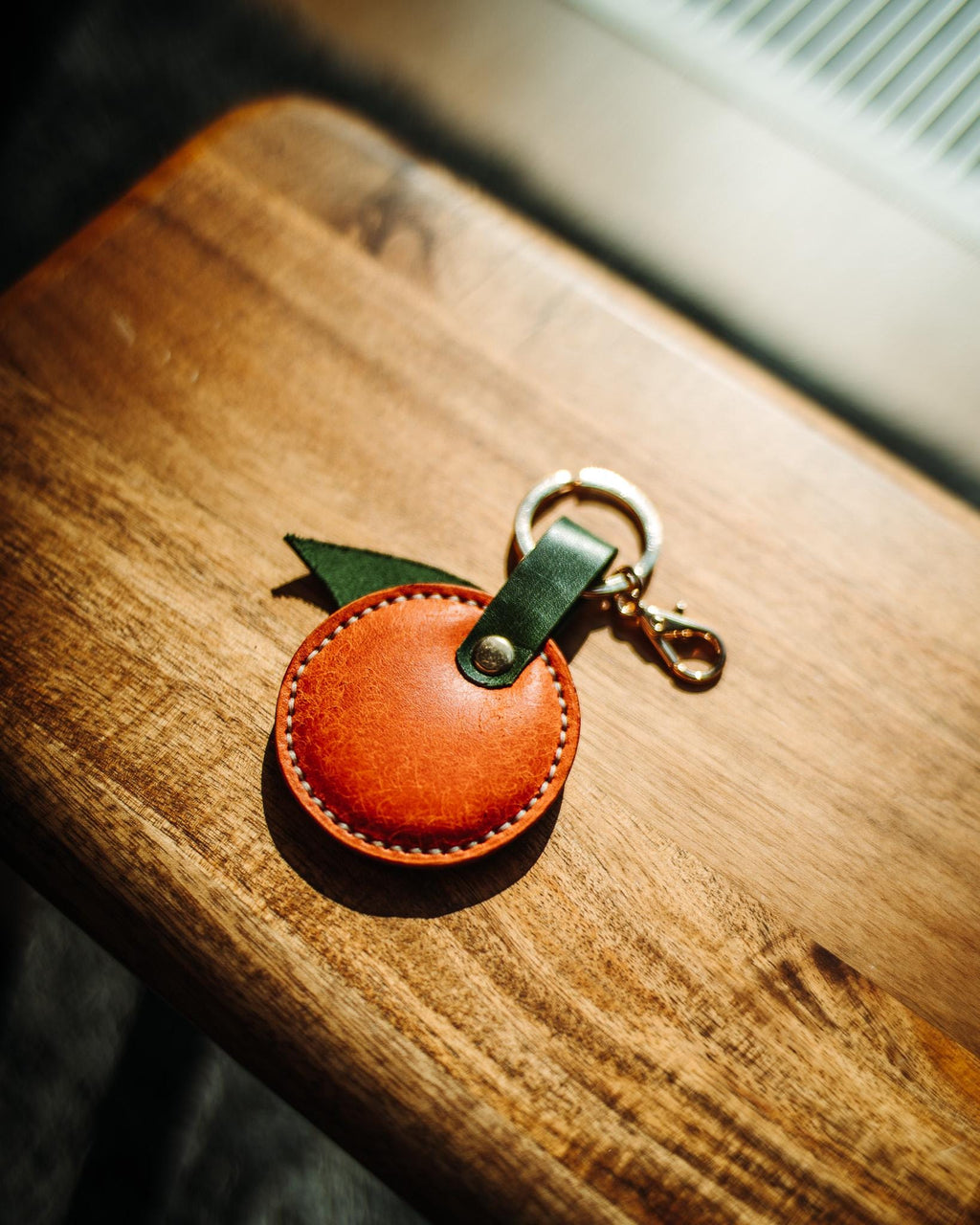 Leather Orange Bag Charm – Handmade Fruit Keychain, Unique Purse Accessory Gift