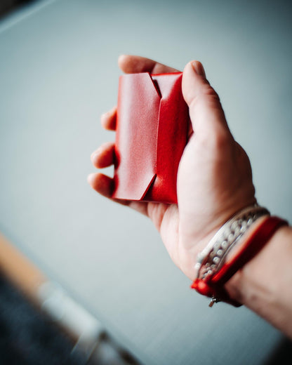 Glossy Slim Leather Card Holder – Minimalist Handmade Wallet, Compact Gift