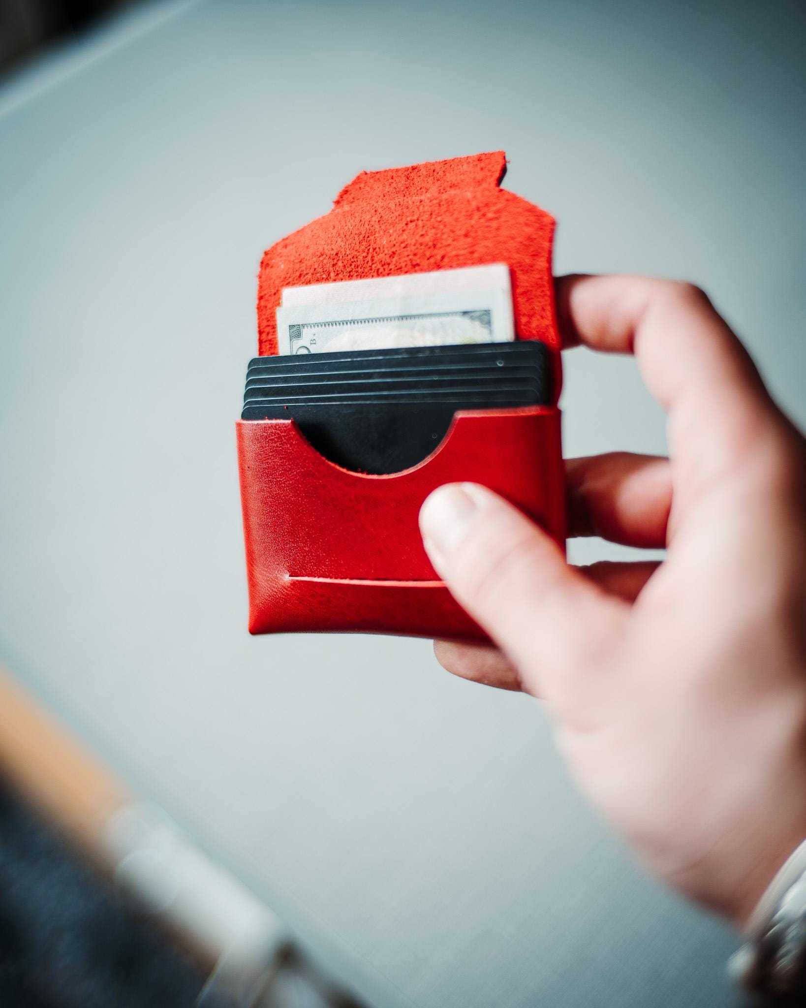 Glossy Slim Leather Card Holder – Minimalist Handmade Wallet