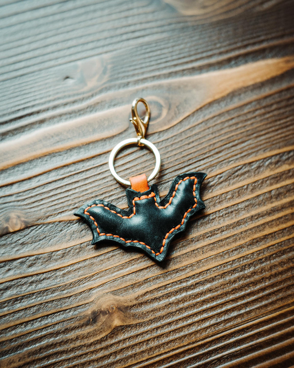 Handmade Leather Bat Charm: Halloween Bag Accessory, Keychain Gift