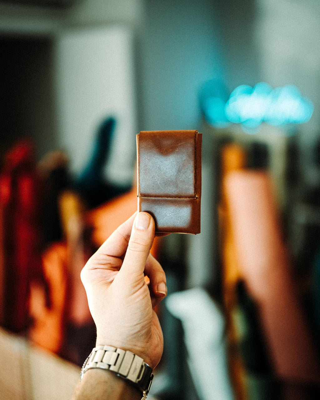 Glossy Leather Minimalist Wallet – Slim Handmade Card Holder for Men & Women