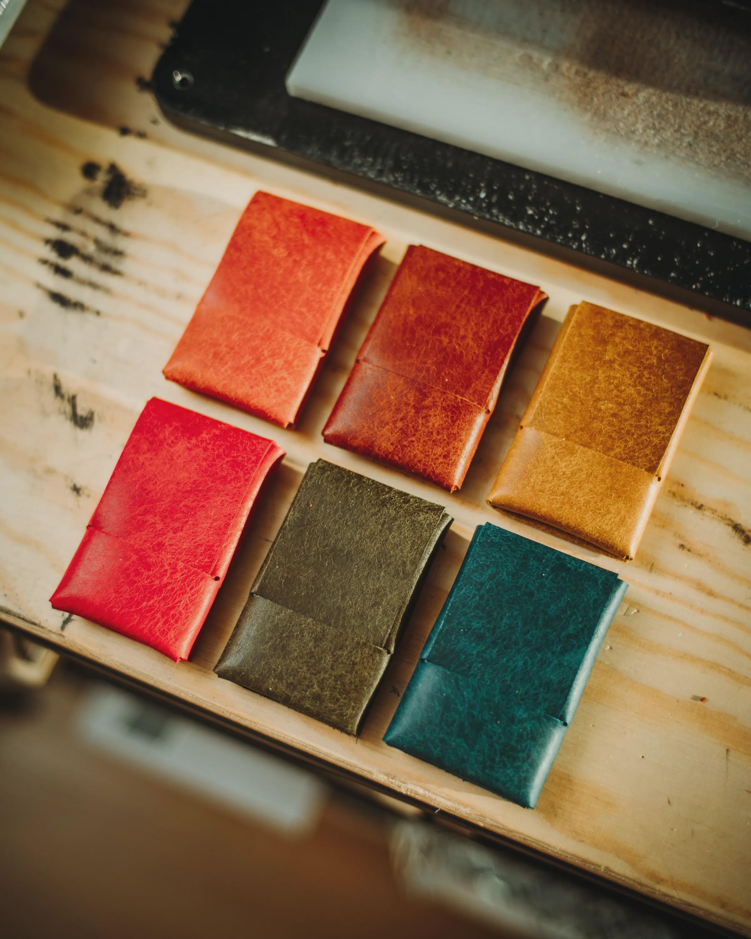 Pueblo Leather XL Wallet, Handmade Slim Card Holder, Minimalist Wallet Gift