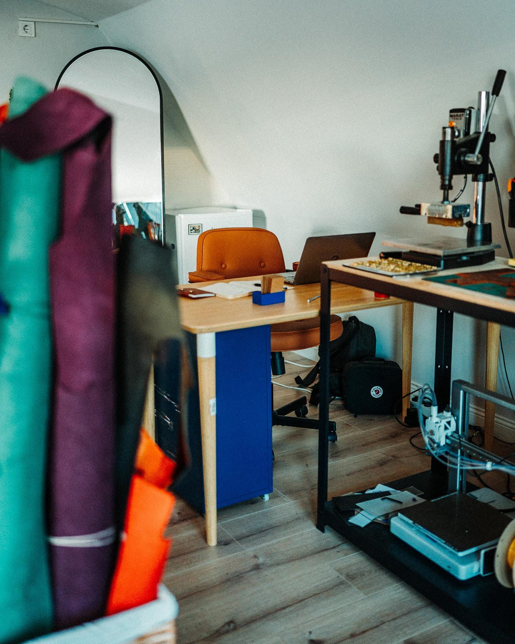 World's Most Minimalist Wallet - Special Edition