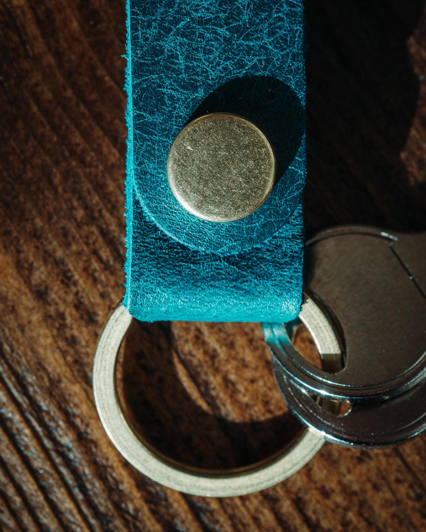 Full Grain Leather Keyring - Minimal & Durable | 9 Color Options