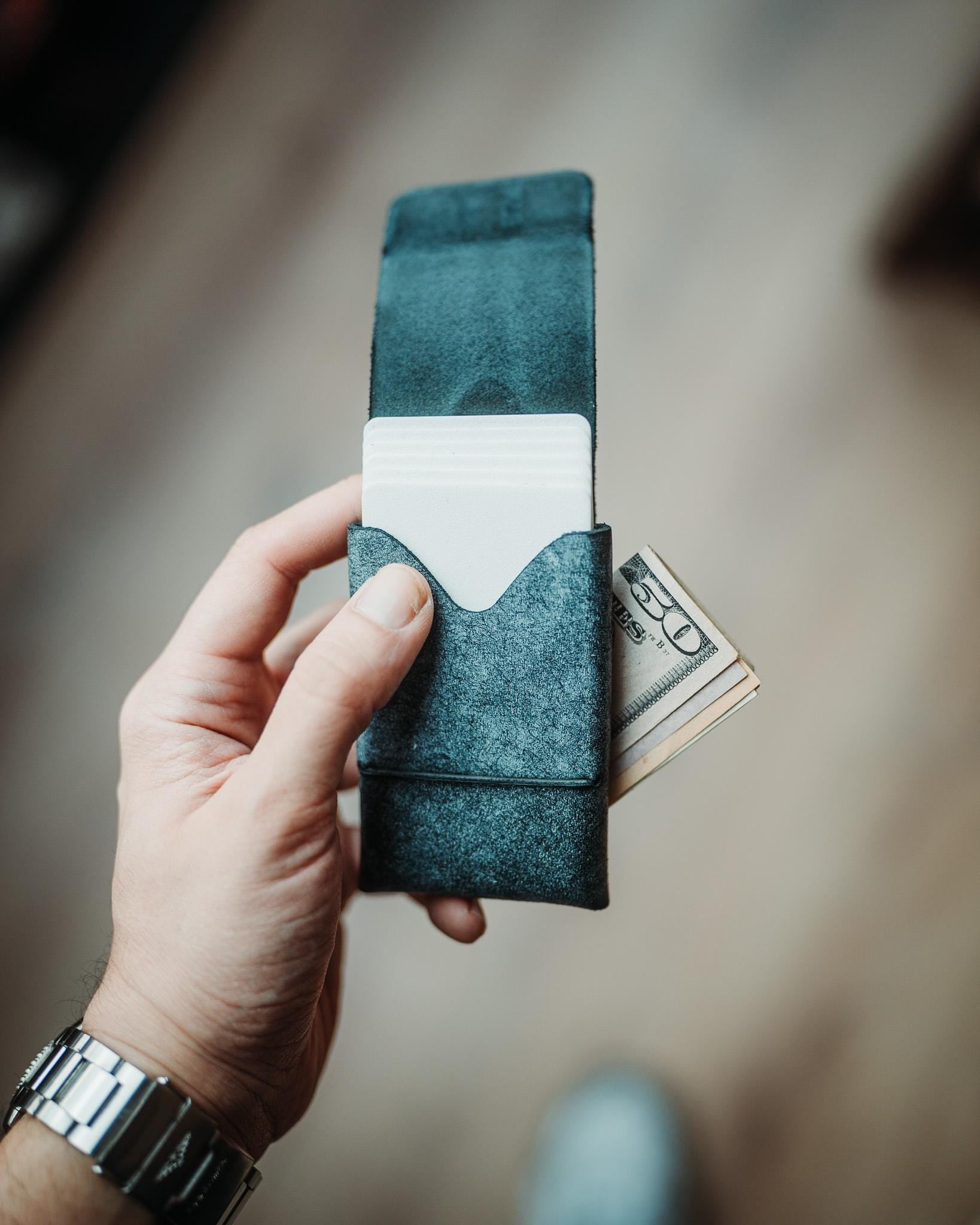 World's Most Minimalist Wallet - Special Edition