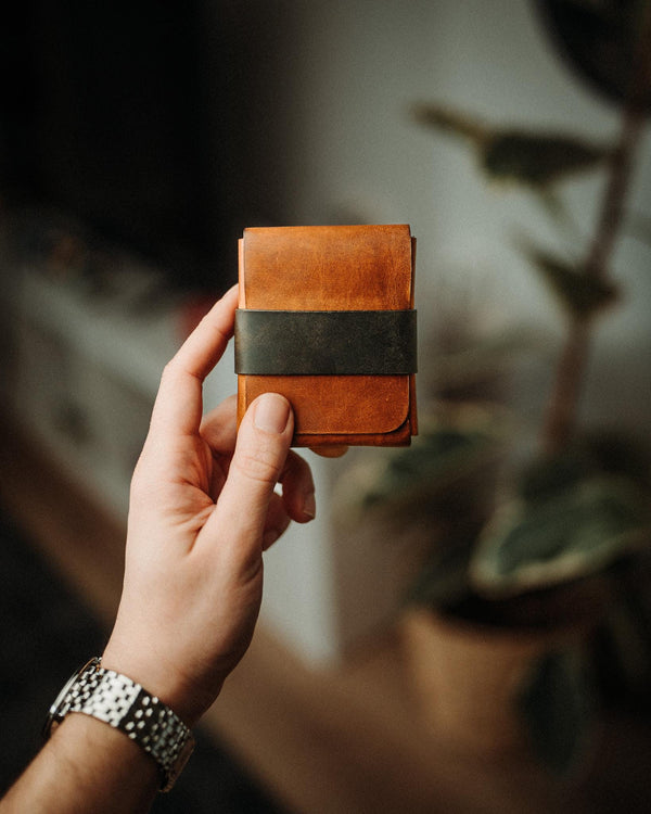 Custom Color Leather Wallet, Stitchless Handmade Minimalist Card Holder, Full Grain Two Tone Gift