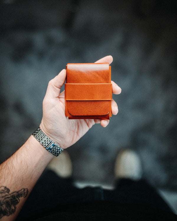 Handmade Glossy Full Grain Leather Wallet, Luxurious Minimalist Card Holder, Custom Color Stitchless Gift
