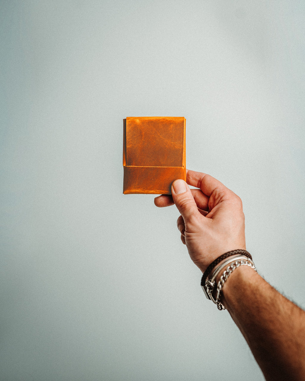 World’s Most Minimalist Leather Wallet – XL Edition, Slim Handmade Card Holder for Men & Women