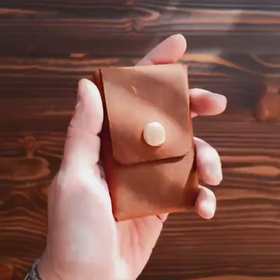 World’s Most Minimalist Wallet – Snap Pueblo Edition, Handmade Leather Card Holder