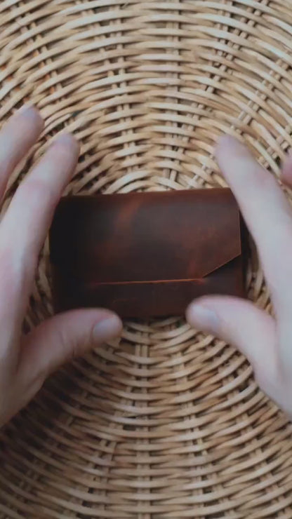 Pueblo Slim Leather Card Holder – Minimalist Handmade Wallet Gift