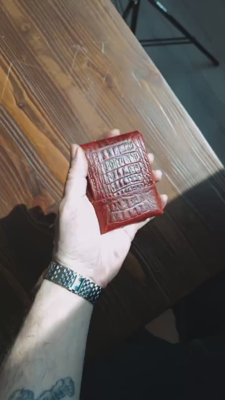 Crocodile World's Most Minimalist Wallet Special Edition XL