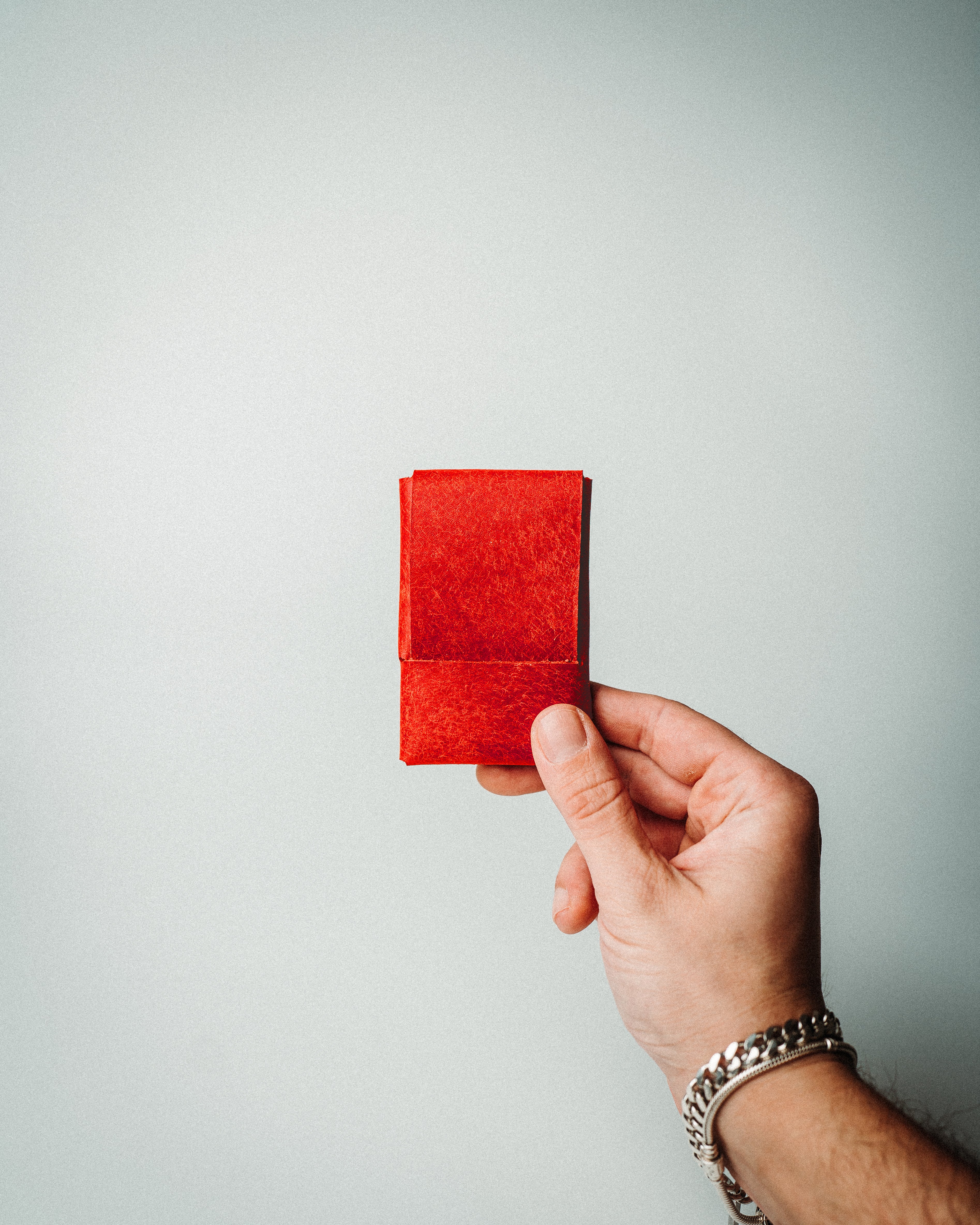 Pueblo Leather Minimalist Wallet – Slim Handmade Card Holder for Men & Women