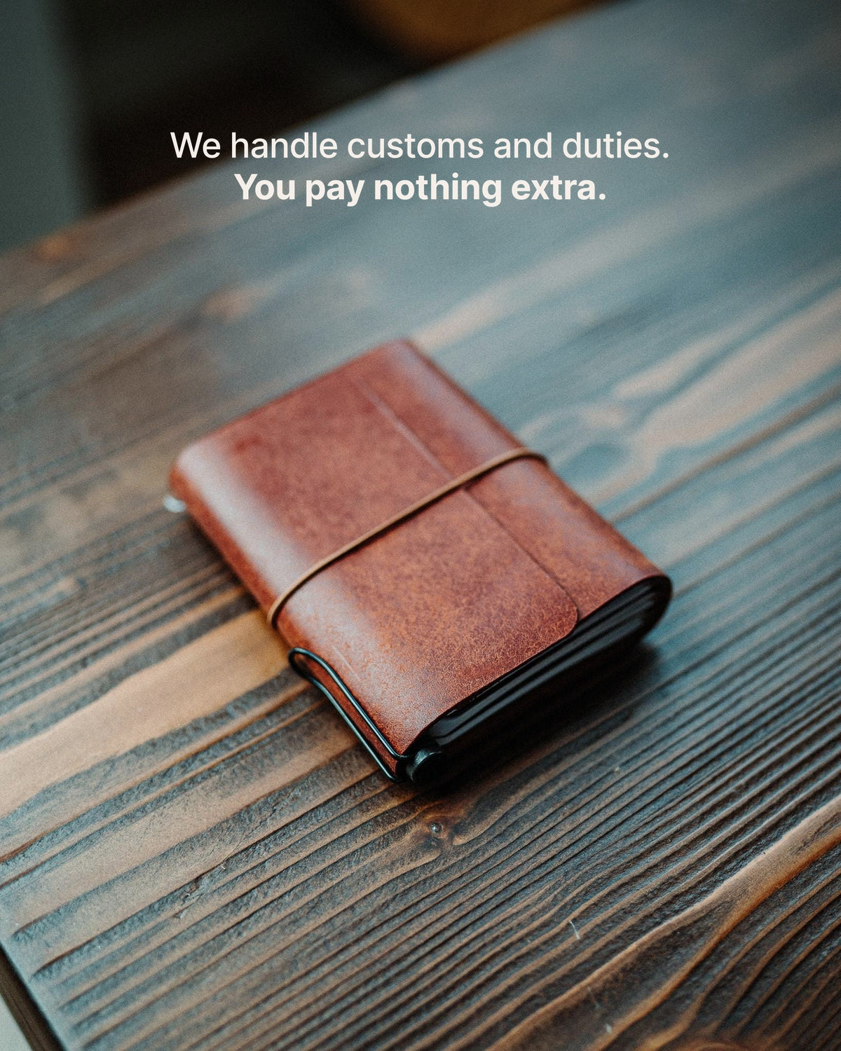 The Folio Trifold | Pueblo - We handle customs and duties. You pay nothing extra.